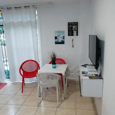 شقة Caletillas Alan ,aire, Parking, Wifi *