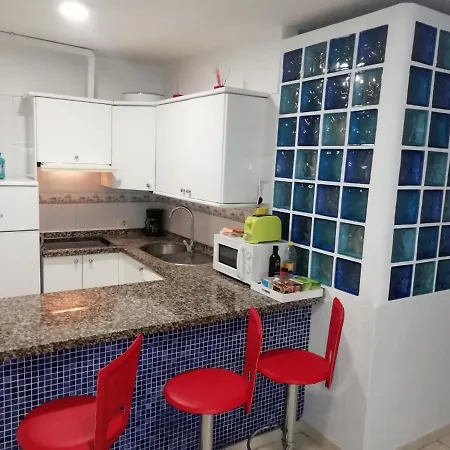 Caletillas Alan ,aire, Parking, Wifi Apartment