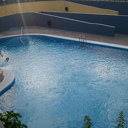 Caletillas Alan ,aire, Parking, Wifi Apartment *