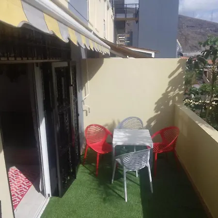 Caletillas Alan ,aire, Parking, Wifi Apartment *