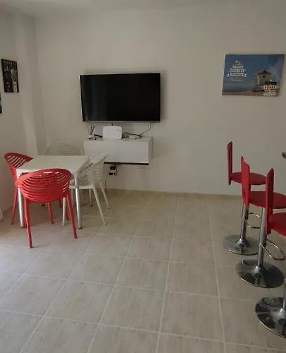 Caletillas Alan ,aire, Parking, Wifi *