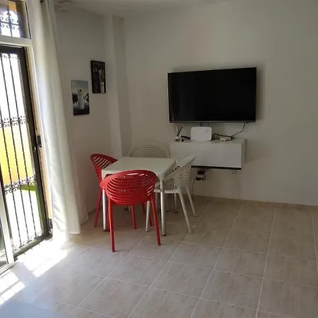 Caletillas Alan ,aire, Parking, Wifi *