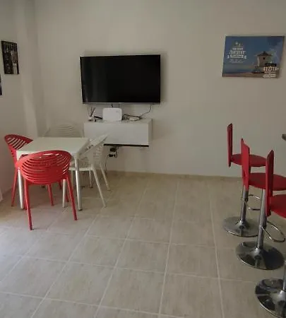 Caletillas Alan ,aire, Parking, Wifi *