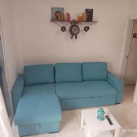 Caletillas Alan ,aire, Parking, Wifi Apartamento *